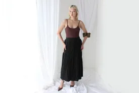 Classic & Minimal 80s Pure Silk Pleated High Waist Black Skirt